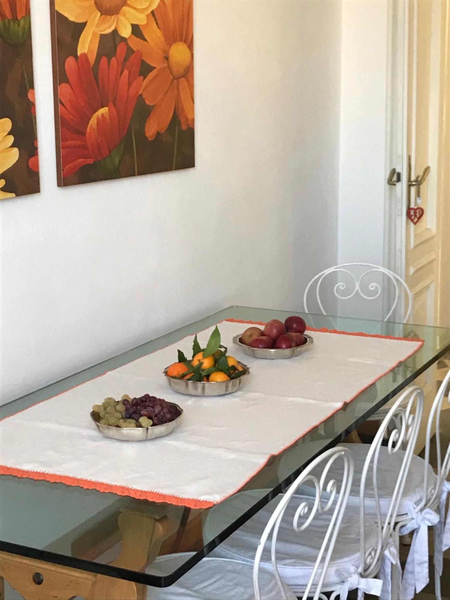 A Due Passi Dal Duomo Hotel Biella Ngoại thất bức ảnh